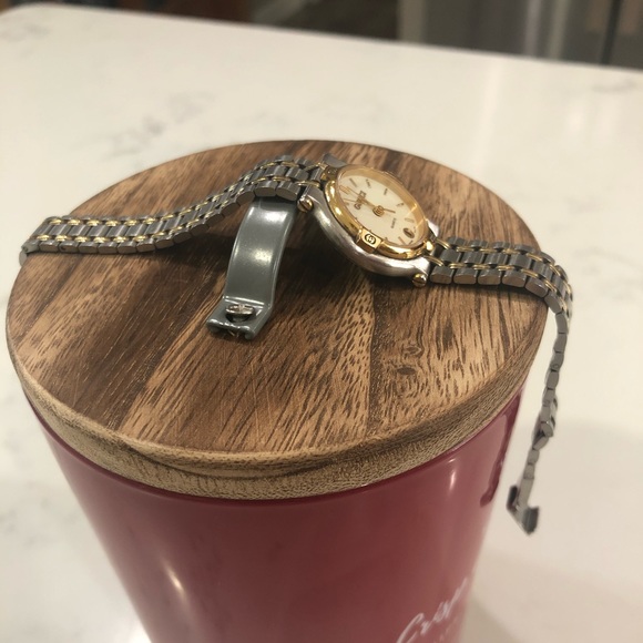 Vintage Gucci watch - Picture 3 of 9